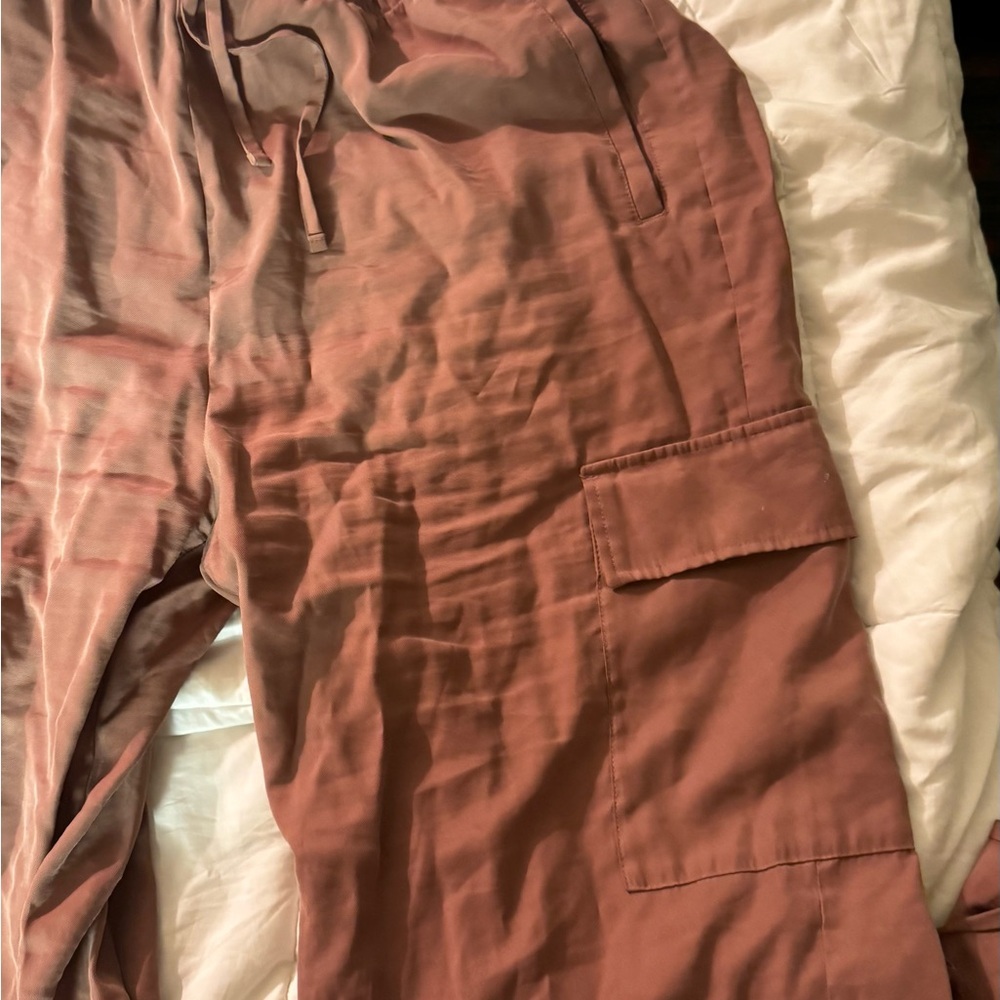 Old Navy Pink Wide-Leg Pants - Picture 7 of 7